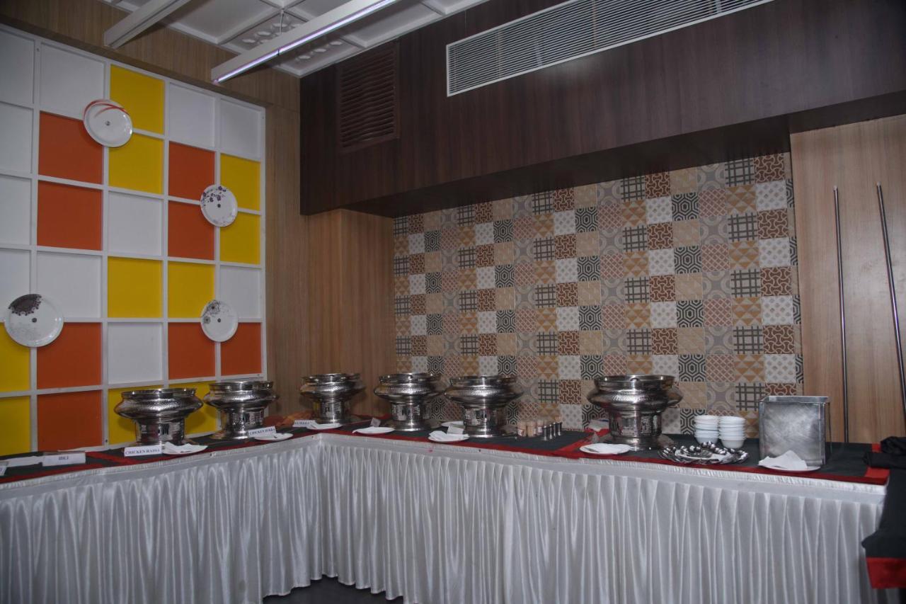 Hotel Nimantran Navi Mumbai Zewnętrze zdjęcie