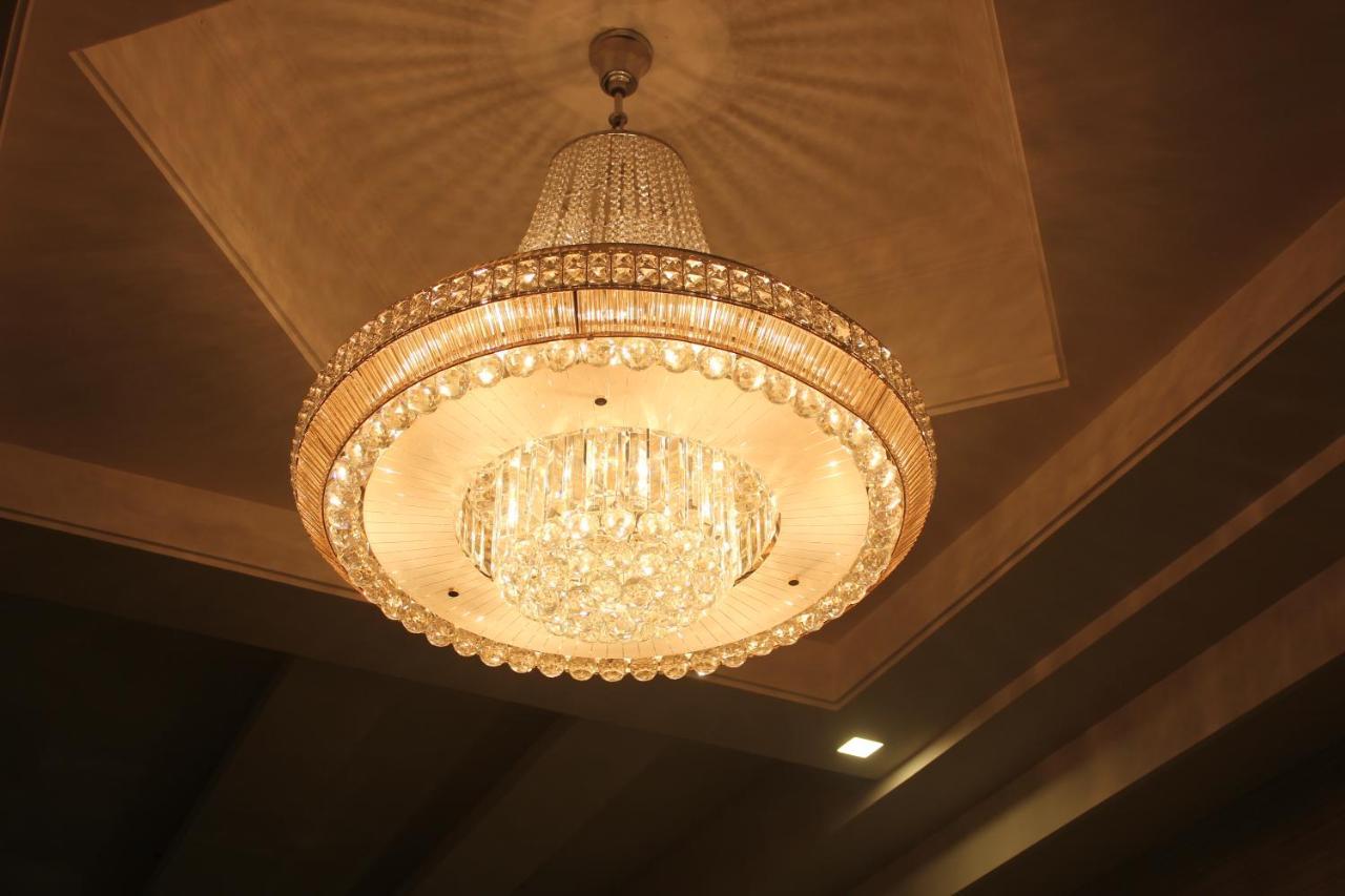 Hotel Nimantran Navi Mumbai Zewnętrze zdjęcie