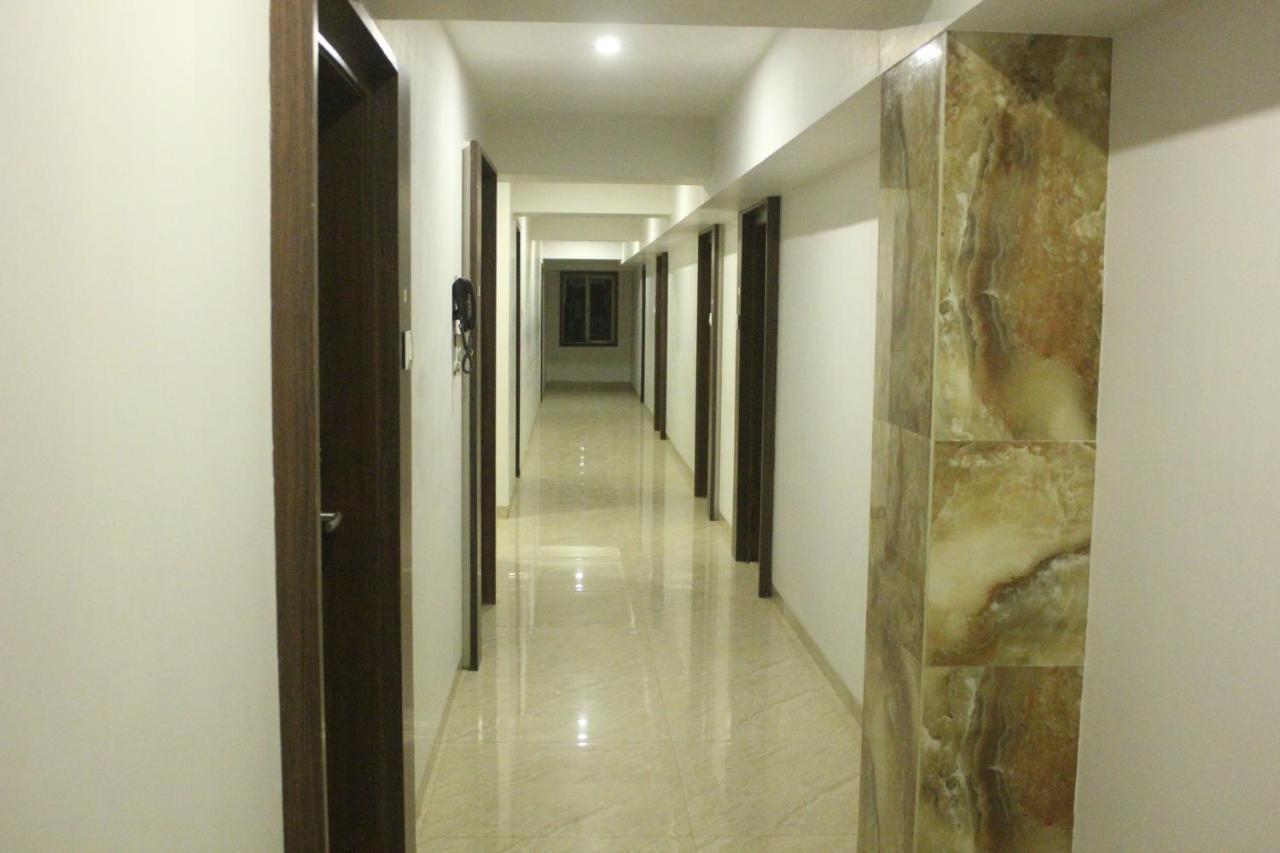 Hotel Nimantran Navi Mumbai Zewnętrze zdjęcie